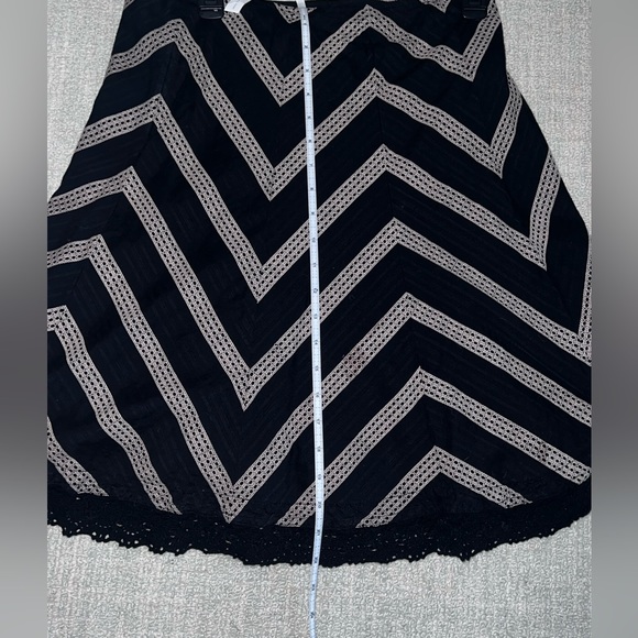 Ann Taylor size 4 gorgeous skirt - Picture 6 of 8